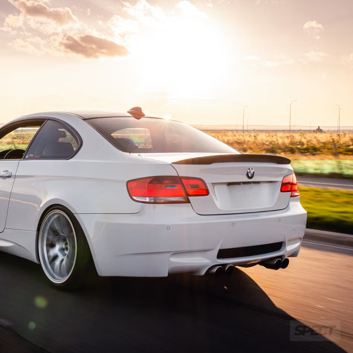BMW E92 M3 - MP Hiilikuitu takaspoileri GetCarbon