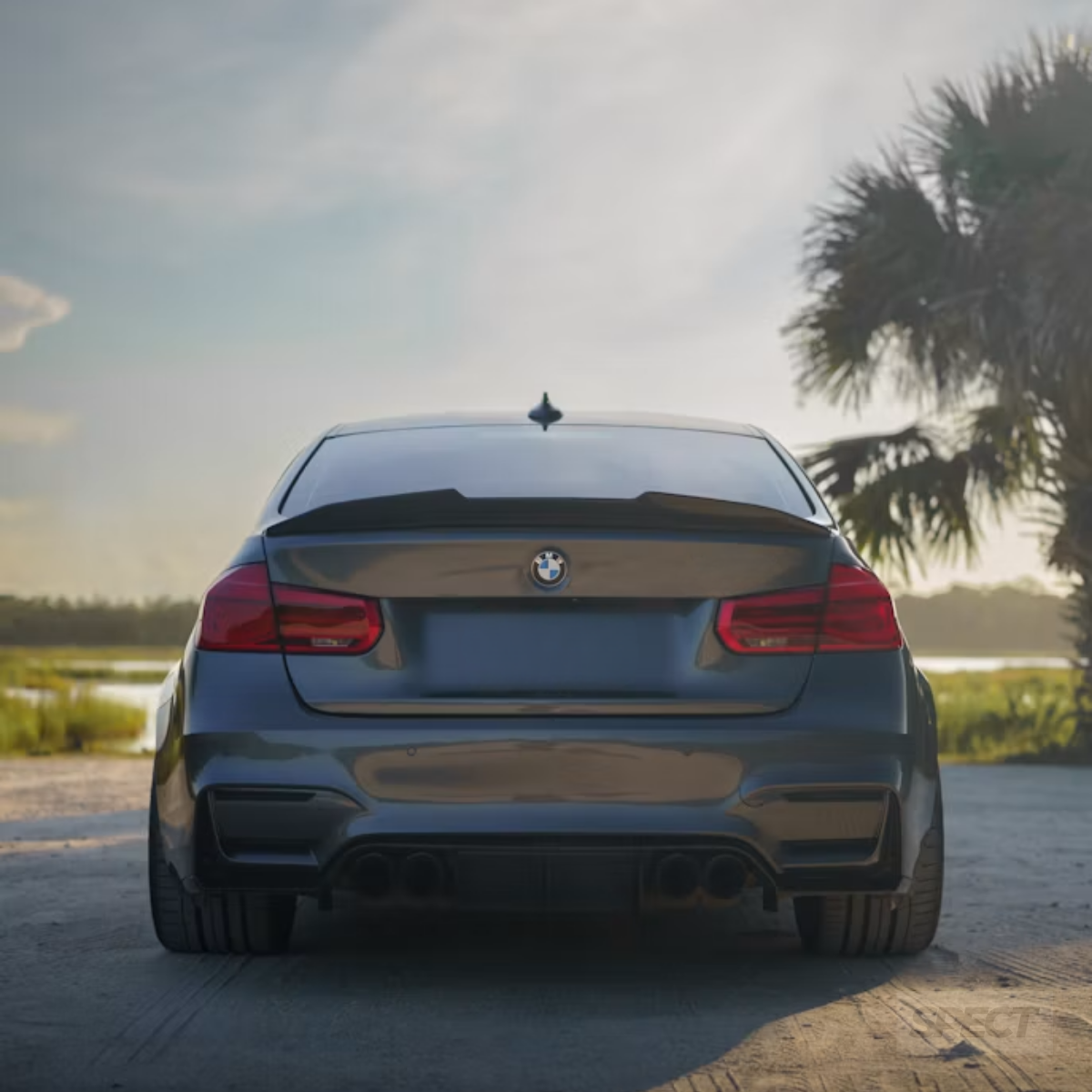 BMW F30/F80 - Takaspoileri PSM kiiltävän musta