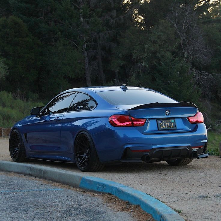 BMW F32 takaspoileri PSM-Look kiiltävän musta