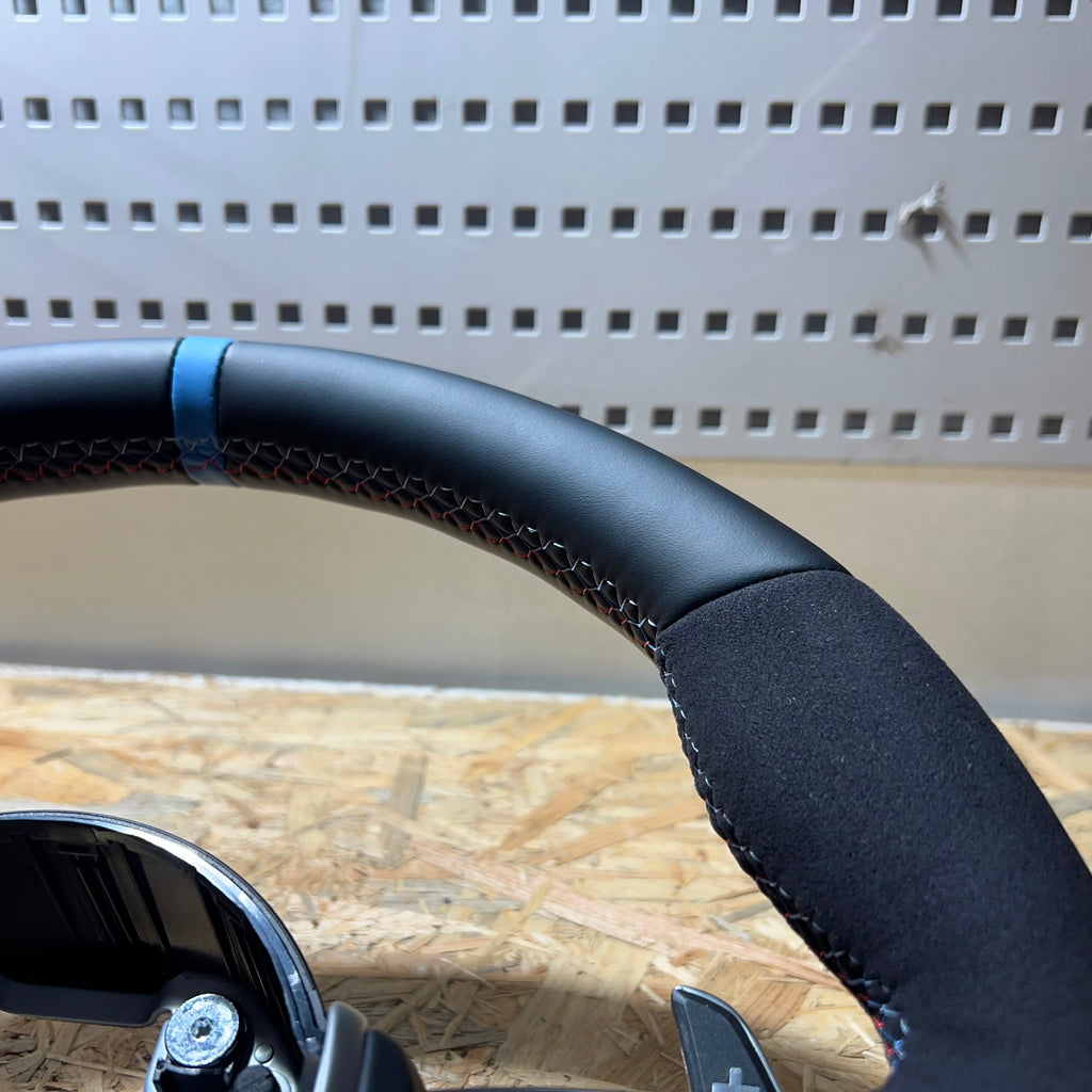 BMW F10/F11/F12/F15 - M-Performance Style Alcantara ratti