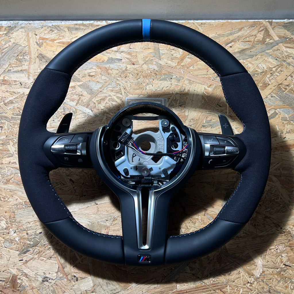 BMW F10/F11/F12/F15 - M-Performance Style Alcantara ratti