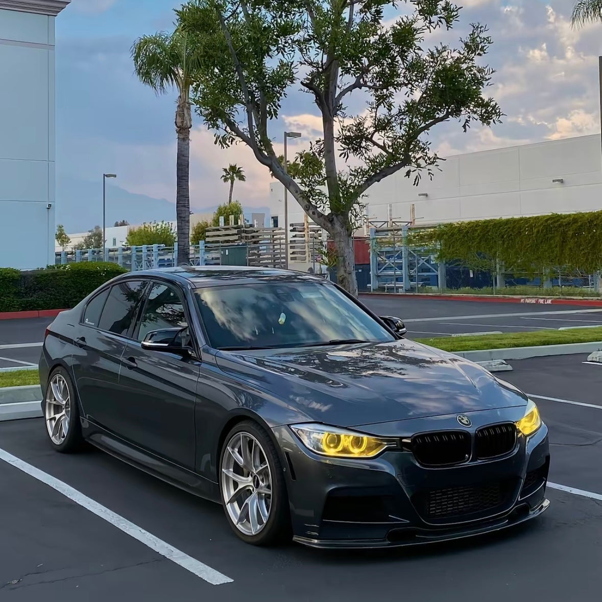 BMW F30/F31 Pre LCI 2012-2015 - Keltainen DRL sarja (Xenon) RayLights™