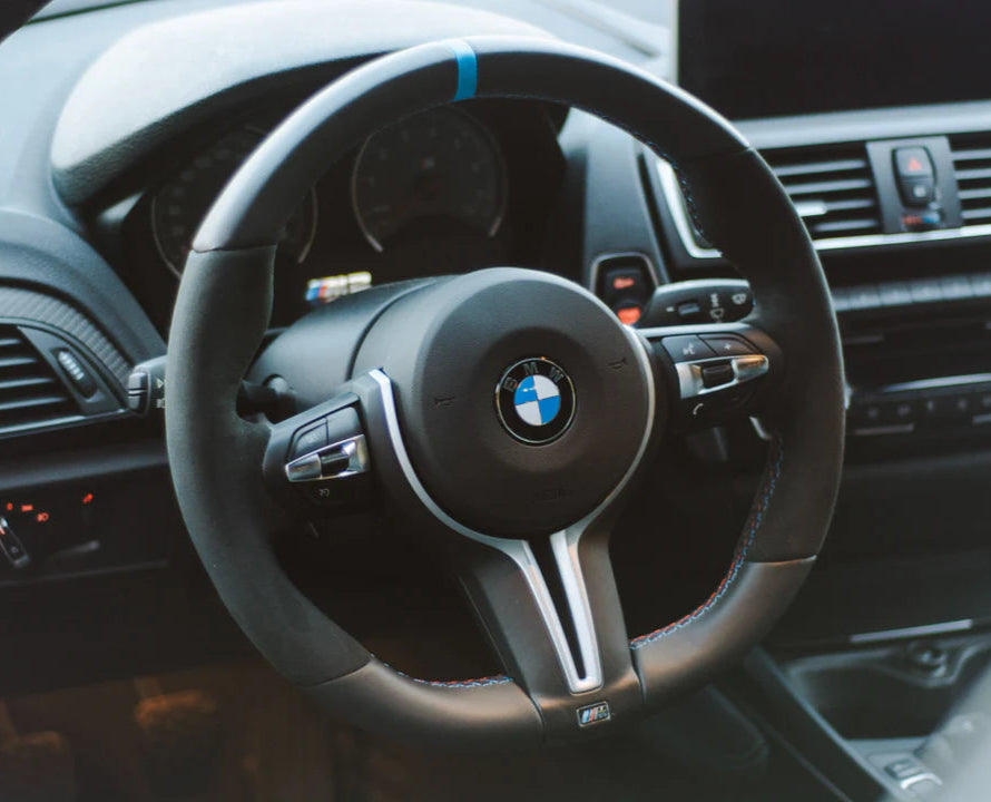 BMW F10/F11/F12/F15 - M-Performance Style Alcantara ratti