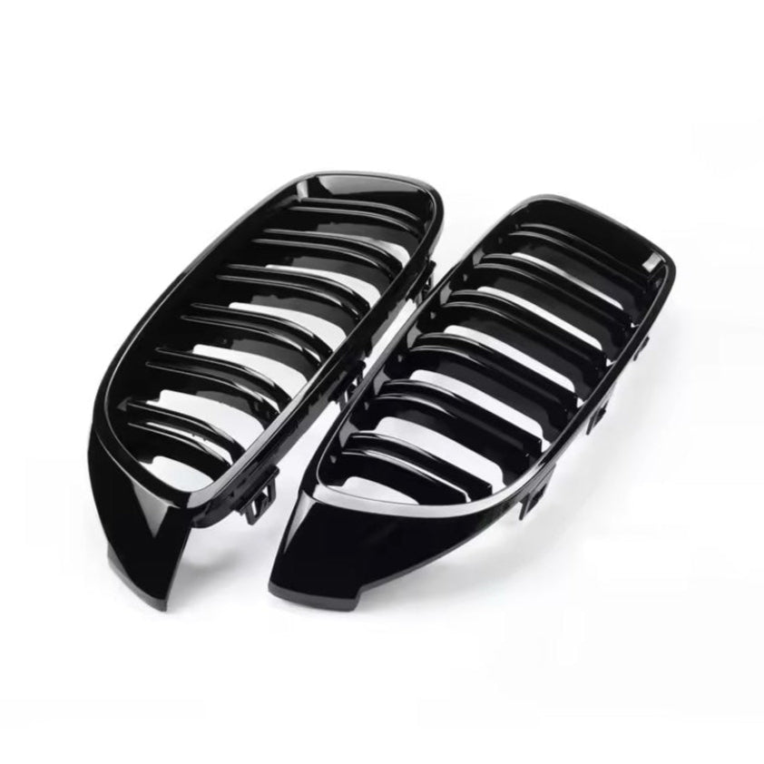 BMW F32/F33/F36/F82/F80 - Munuaiset M4 style kiiltävän musta